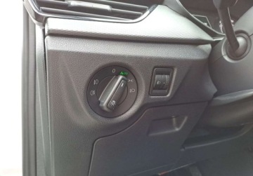 Skoda Scala Hatchback 1.0 TSI 110KM 2023 Skoda Scala Ambition 1.0 TSI 110 KM Czujniki Clima Benzyna 110KM, zdjęcie 19
