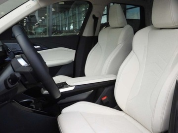 BMW X1 U11 Crossover 1.5 20i 170KM 2025 BMW X1 sDrive20i xLine Suv 1.5 (170KM) 2025, zdjęcie 4