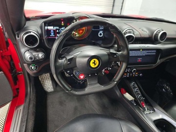Ferrari 2019 Ferrari Portofino Convertible 2019 3.9 Benzyna 591KM, zdjęcie 12