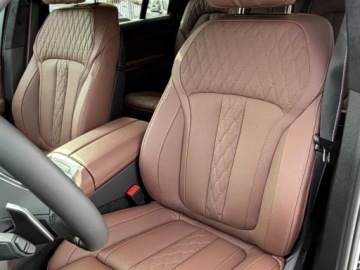 BMW X7 SUV Facelifting 3.0 40d 352KM 2026 BMW X7 xDrive40d Individual Edition Suv 3.0 (352KM) 2026, zdjęcie 4