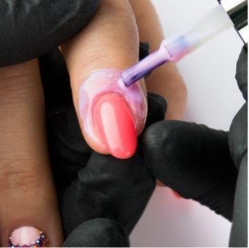 ЗАЩИТА КУТИКУЛЫ MOLLYLAC LATEX ЗАЩИТНАЯ РЕЗИНА 10мл