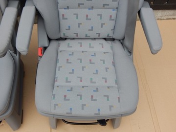 Поворотное сиденье VW T5 MULTIVAN Поворотные сиденья LLL