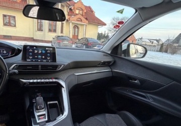 Peugeot 3008 II Crossover 1.6 BlueHDi 120KM 2018 Peugeot 3008 Gt Line 1.6 Disel pamoramiczny dach 1.6 Diesel 120KM, zdjęcie 18