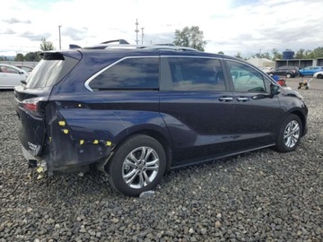 Toyota Sienna III 2023 Toyota Sienna Limited 2023 2.5l 2.5 Hybryda 245KM, zdjęcie 3