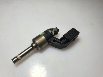 A3 8P GOLF VI LEON II 1.4TSI CAX VSTŘIKOVACÍ TRYSKA PALIVA 03C906036F SUPER STAV