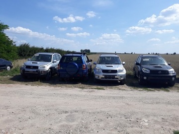 Toyota Rav4 II дверь левая ЗАДНЯЯ левая задняя