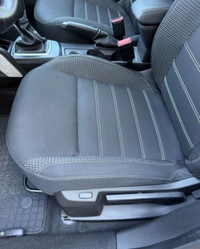 Dacia Duster II SUV Facelifting 1.3 TCe 150KM 2021 Dacia Duster Dacia Duster 1.3 Benzyna 150KM, zdjęcie 24