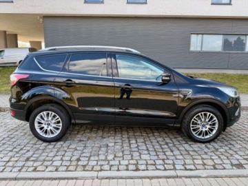 Ford Kuga II SUV Facelifting 1.5 EcoBoost 150KM 2018 Ford Kuga LEDNaviAsystent ParkowaniaAlusyElektryczna KlapaNowy Rozrzad, zdjęcie 3