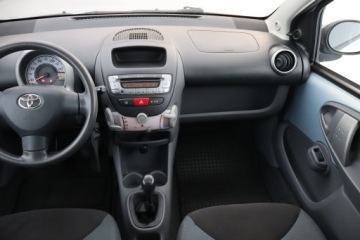 Toyota Aygo I Hatchback 3d 1.0 VVT-i 68KM 2006 Toyota Aygo 1.0 VVT-i, Klima, zdjęcie 7