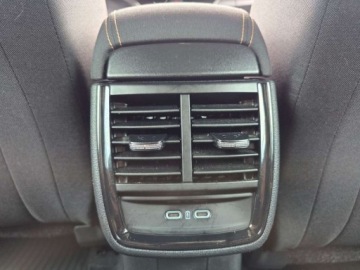 Skoda Kamiq Crossover 1.0 TSI 110KM 2022 Skoda Kamiq Grzana Szyba, Kierownica, Fotele. El. Klapa Bagaznika, Full LE, zdjęcie 34