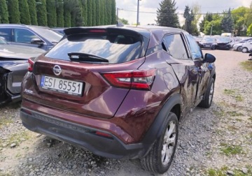Nissan Juke II Crossover 1.0 DIG-T 114KM 2021 Nissan Juke 2021r, 1.0 Benzyna. Uszkodzony prawy bok. Poobijany. Jezdzi., zdjęcie 3