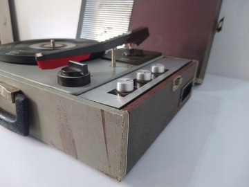 Проигрыватель проигрывателя Unitra Fonica WG 550