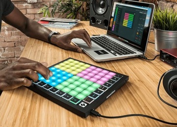 Миди-контроллер Novation Launchpad X