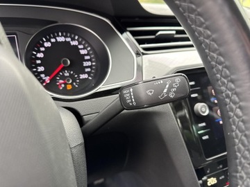 Volkswagen Passat B8 Variant Facelifting 2.0 TDI SCR 150KM 2021 Volkswagen Passat B8 2.0 TDI / 150 KM Bussines 6 b, zdjęcie 25