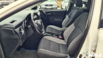 Toyota Auris II Touring Sports Facelifting 1.8 Hybrid 136KM 2016 Toyota Auris 1.8Hybryda Panorama Navi kamera climatronic 100 bezwypadek, zdjęcie 5