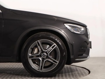 Mercedes GLC C253 SUV Facelifting 2.0 200d 163KM 2020 Mercedes GLC GLC 200 d 4MATIC, Salon Polska, zdjęcie 14
