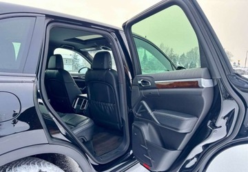 Porsche Cayenne II SUV 3.0 S Hybryda 380KM 2012 Porsche Cayenne Porsche Cayenne 3.0 Hybryda 379KM, zdjęcie 26