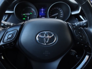 Toyota C-HR I Crossover 1.8 Hybrid 122KM 2018 Toyota C-HR 1.8 Hybrid, Salon Polska, Serwis ASO, zdjęcie 11