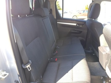 Toyota Hilux VIII Pojedyncza kabina 2.4 D-4D 150KM 2019 Toyota Hilux 2.4 D-4D Double Cab SR5 4x4 Toyota Hi, zdjęcie 22