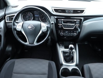 Nissan Qashqai II Crossover 1.2 DIG-T 115KM 2016 Nissan Qashqai 1.2 DIG-T, Salon Polska, zdjęcie 6