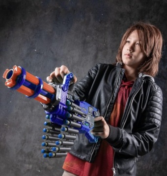 MINIGUN NA BATERIE PISTOLET SCORPION 36 STRZAŁEK 2 MAGAZYNKI 3 CELE