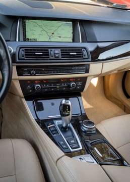 BMW Seria 5 F10-F11 Limuzyna Facelifting 535i 306KM 2014 BMW Seria 5 BMW SERIA 5 VI (F07F10F11) 535 xDrive 306KM 3.0 Benzyna 306KM, zdjęcie 17