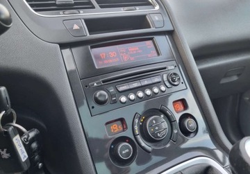 Peugeot 5008 I Minivan 1.6 HDi FAP 110KM 2010 Peugeot 5008 SLICZNA 1.6 HDi Bogata Wersja ORYGINAL Zadbana 2011r Niski Pr, zdjęcie 16