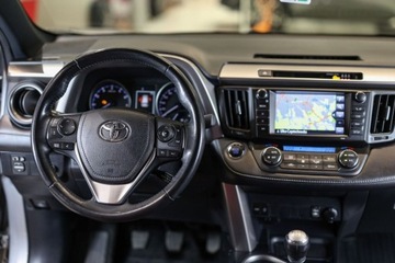 Toyota RAV4 IV MPV Facelifting 2.0 Valvematic 152KM 2017 Toyota RAV4 2.0 Premium 4x4 2.0 Benzyna 152KM, zdjęcie 16