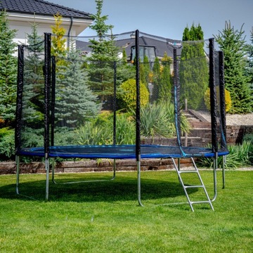 БЕЗОПАСНЫЙ детский батут высотой 183 см для использования в помещении с сетчатым покрытием и пружинами длиной 6 футов.