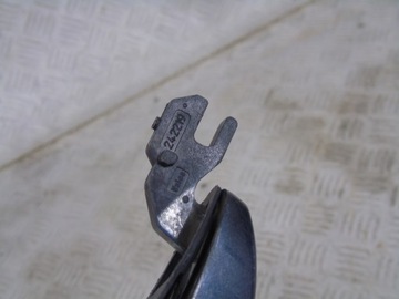 FIAT STILO KLIKA VNĚJŠÍ PRAVÝ PŘEDNÍ 242213