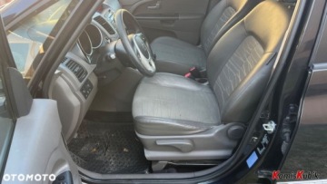 Kia Venga Mikrovan 1.6 DOHC CVVT 125KM 2012 Kia Venga Pisemna gwarancja , super stan , serwisowany .Kia Venga 1.6 125KM, zdjęcie 11