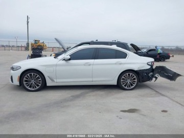 BMW Seria 5 G30-G31 2021 BMW Seria 5 530E 2021 2.0l 2.0 Hybryda 181KM, zdjęcie 2