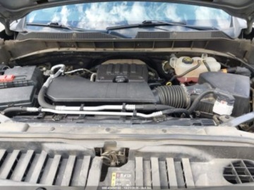 Chevrolet Silverado II 2022 Chevrolet Silverado 1500ltd short bed custom, 2022r., 2.7L 2.7 Benzyna, zdjęcie 11