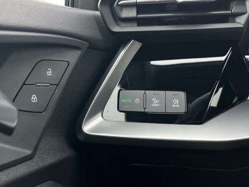 Audi A3 8Y Sportback 1.5 35 TFSI 150KM 2023 Audi A3 Sportback VAT 23 Gwarancja LED Nawigacja Kamera Keyless, zdjęcie 17