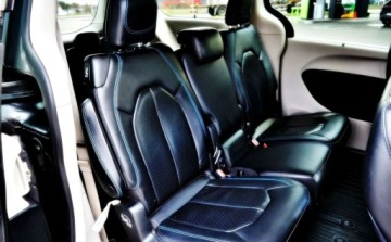 Chrysler Pacifica II 3.6 V6 291KM 2021 Chrysler Pacifica LPG - BRC , 8 miejsc, Zadbana 3.6 BenzynaLPG 291KM, zdjęcie 18