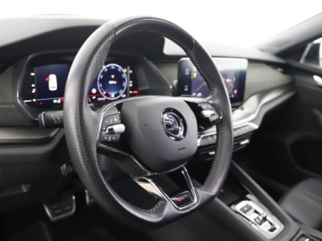 Skoda Octavia IV Kombi 2.0 TDI SCR 200KM 2023 Skoda Octavia Combi 2.0TDI 200KM ACC Hak Matrix Sm, zdjęcie 14