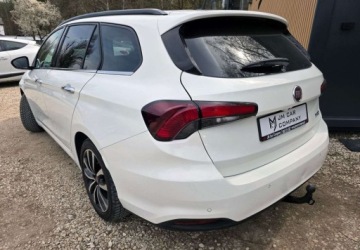 Fiat Tipo II Station Wagon 1.6 MultiJet 120KM 2018 Fiat Tipo Fiat Tipo 1.6 Diesel 120KM, zdjęcie 4