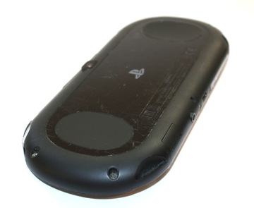 Sony PS Vita WIFI НОВАЯ МОДЕЛЬ + 8 ГБ + ИГРА