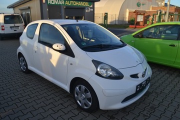 Toyota Aygo I Hatchback 3d 1.0 VVT-i 68KM 2007