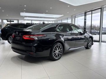 Toyota Camry IX Sedan 2.5 Hybrid Dynamic Force 218KM 2022 Toyota Camry Executive Nawigacja ACC LED Kamera cofania CarPlayAndroid, zdjęcie 3