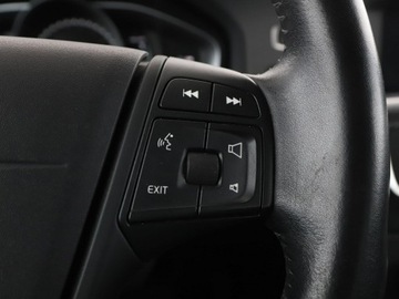 Volvo V60 I Kombi Facelifting 2.0 D3 DRIVE-E 150KM 2016 Volvo V60 FV23% automat skóra navi klima auto, zdjęcie 28