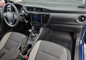 Toyota Auris II Hatchback 5d Facelifting 1.33 Dual VVT-i 99KM 2016 Toyota Auris SalonPL 1.33 99KM Active Klima Alu15 Bezwypadkowy Bluetooth L, zdjęcie 10