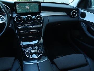 Mercedes Klasa C W205 Kombi Facelifting 1.6 180 156KM 2019 Mercedes C C 180, Salon Polska, 1. Właściciel, zdjęcie 7