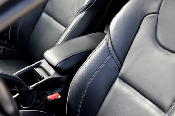 Volvo V40 II 2019 Volvo V40 2.0 T2 122KM RDesign Panorama Skóra, zdjęcie 15