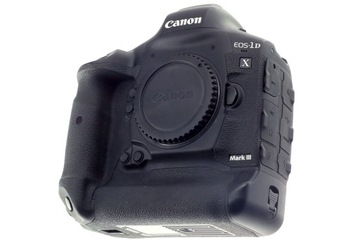 Canon EOS 1DX MK III — лучшая профессиональная и новейшая зеркальная камера Canon.