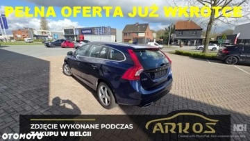 Volvo V60 I Kombi Facelifting 2.0 D4 DRIVE-E 181KM 2015 Volvo V60 Volvo V60 D4 Drive-E Ocean Race 2.0 Diesel 181KM, zdjęcie 6