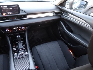 Mazda 6 III Sport Kombi Facelifting 2018 2.0 Skyactiv-G 145KM 2019 Mazda 6 2.0 Skyactiv-G, Salon Polska, Serwis ASO, zdjęcie 7