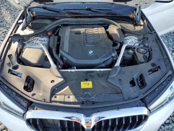 BMW Seria 5 G30-G31 2022 BMW Seria 5 540xi 2022 3.0l 3.0 Benzyna 335KM, zdjęcie 6
