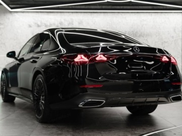 Mercedes Klasa E W214 Sedan 2.0 220d 197KM 2026 E Klasa 220 d 4-Matic AMG 2.0 (197KM) 2026, zdjęcie 2