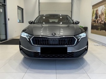 Skoda Octavia IV 2025 SKODA Octavia Selection 2.0 TSI 4x4 DSG Sedan 204KM 2025, zdjęcie 1